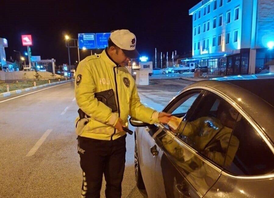 Refahiye Bölge Trafik Denetleme İstasyon Amirliği ekiplerince Karayolu Trafik Haftası