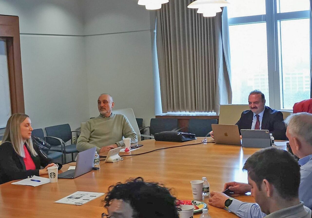 Boston Üniversitesi Fotonik Merkezi, önemli bir akademik buluşmaya ev sahipliği