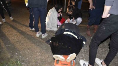 Gümüşhane’nin Kelkit ilçesinde meydana gelen trafik kazasında çarpıştıktan sonra savrulan