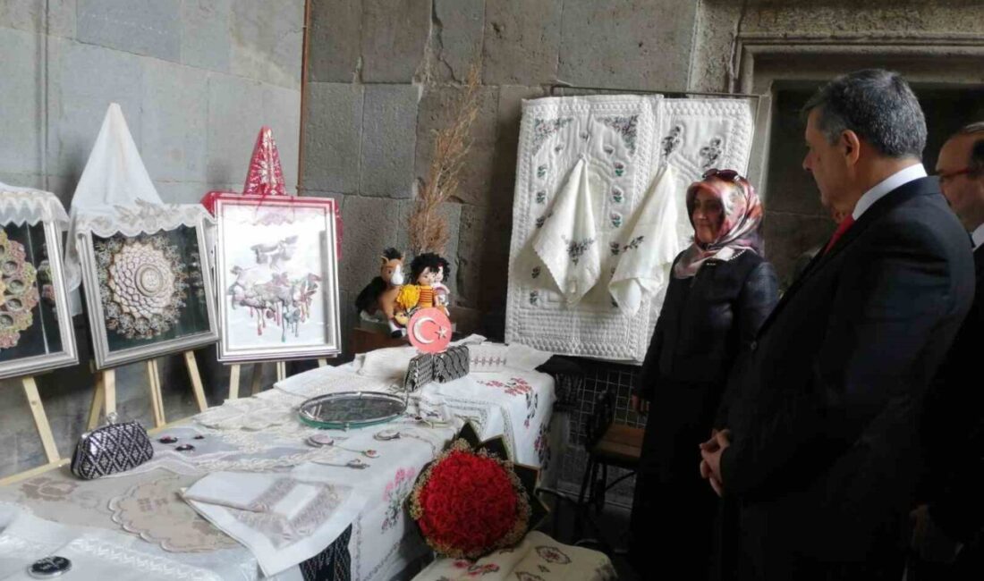 “Hayat Boyu Öğrenme Haftası” etkinlikleri kapsamında Halk Eğitim Merkezi, Olgunlaşma