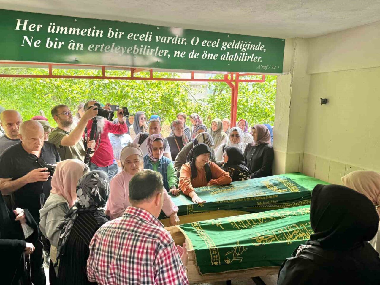 Giresun’un Aksu Mahallesi’nde bulunan Sosyal Bilimler Lisesi’nde dün sabah saatlerinde