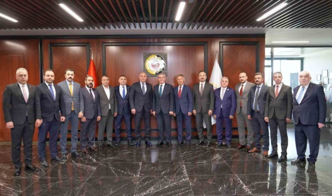 İçlerinde Erzurum’unda olduğu 4 ilin ticaret ve sanayi odaları başkanları
