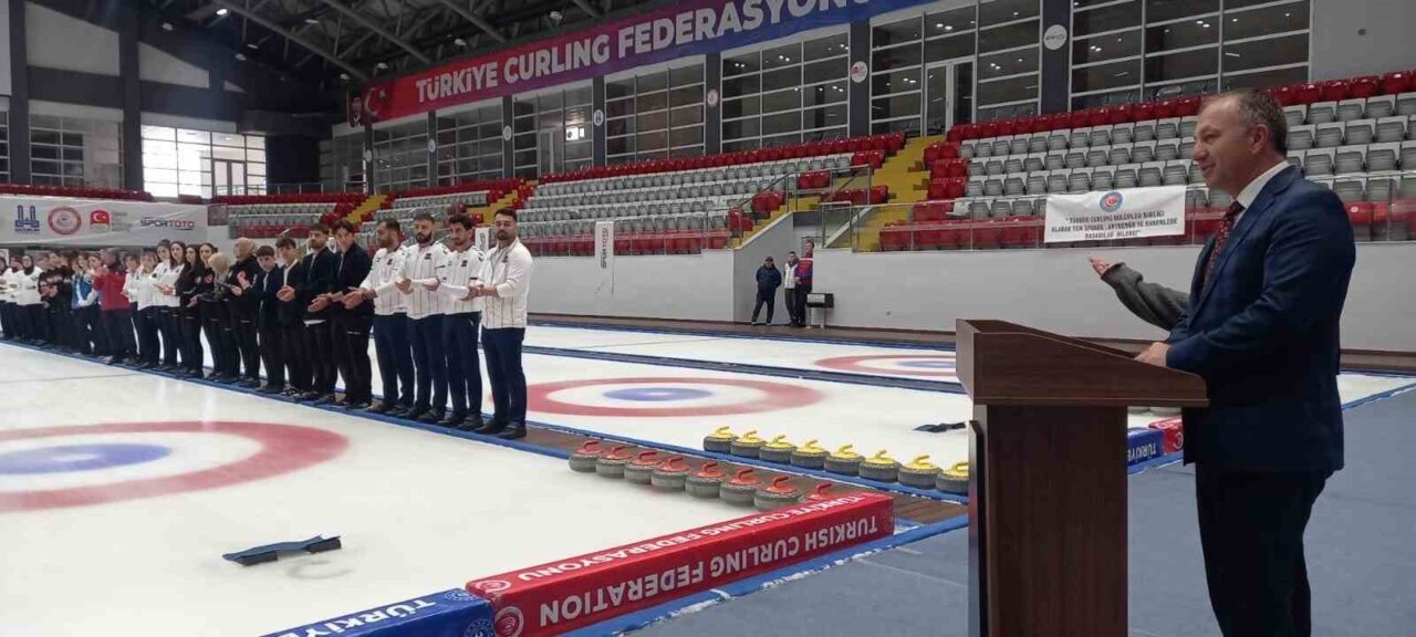 Türkiye Curling Federasyonu tarafından saha ve hakem desteği sağlanan Erzurum