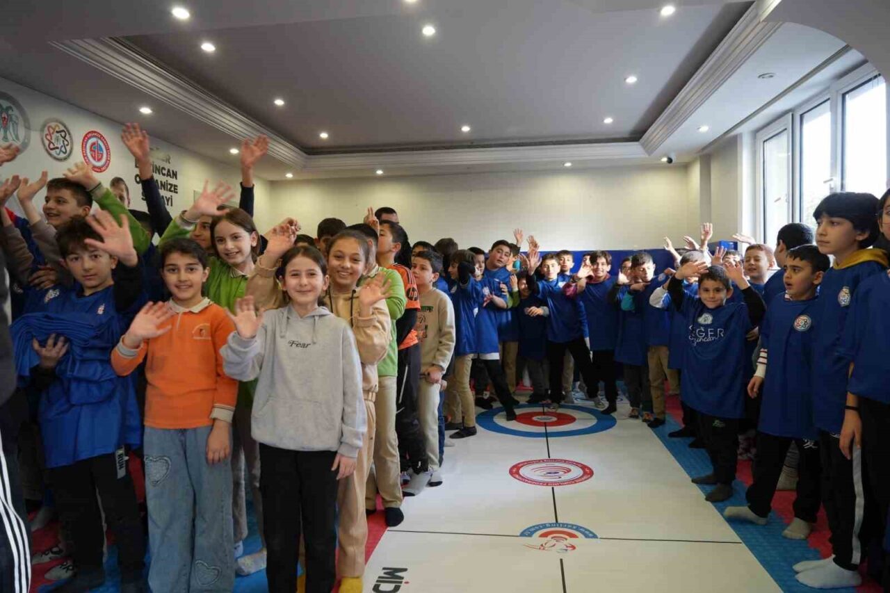 Erzincan Valiliği öncülüğünde hayata geçirilen Değer Erzincan Projesi, il merkezi