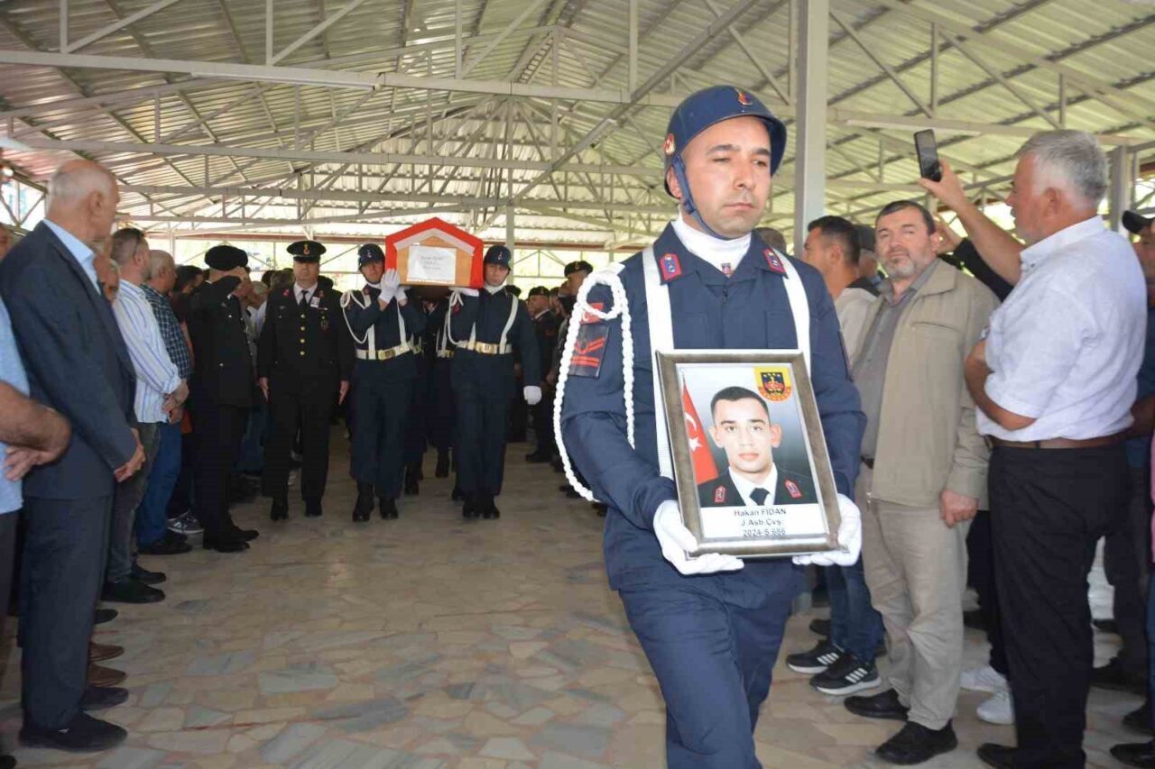 Samsun’un Terme ilçesinde serinlemek için girdiği derede boğulan Astsubay Hakan