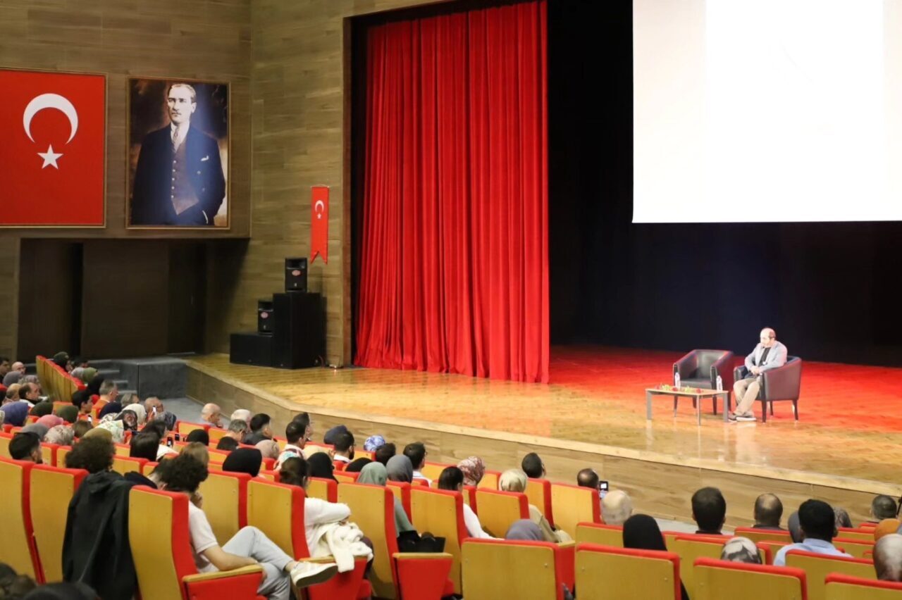 Erzincan Binali Yıldırım Üniversitesi (EBYÜ) Akademi ve Değerler Kulübü tarafından