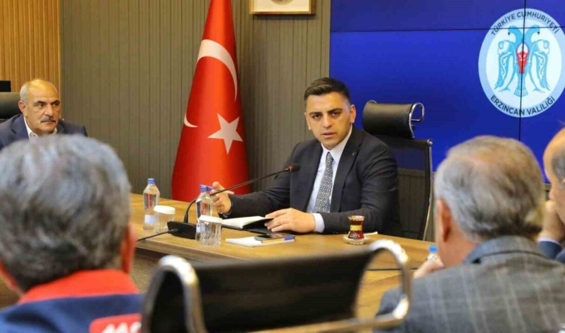 Erzincan’da Vali Yardımcısı Mehmet Emre Canpolat başkanlığında Afetlere Müdahale Koordinasyon