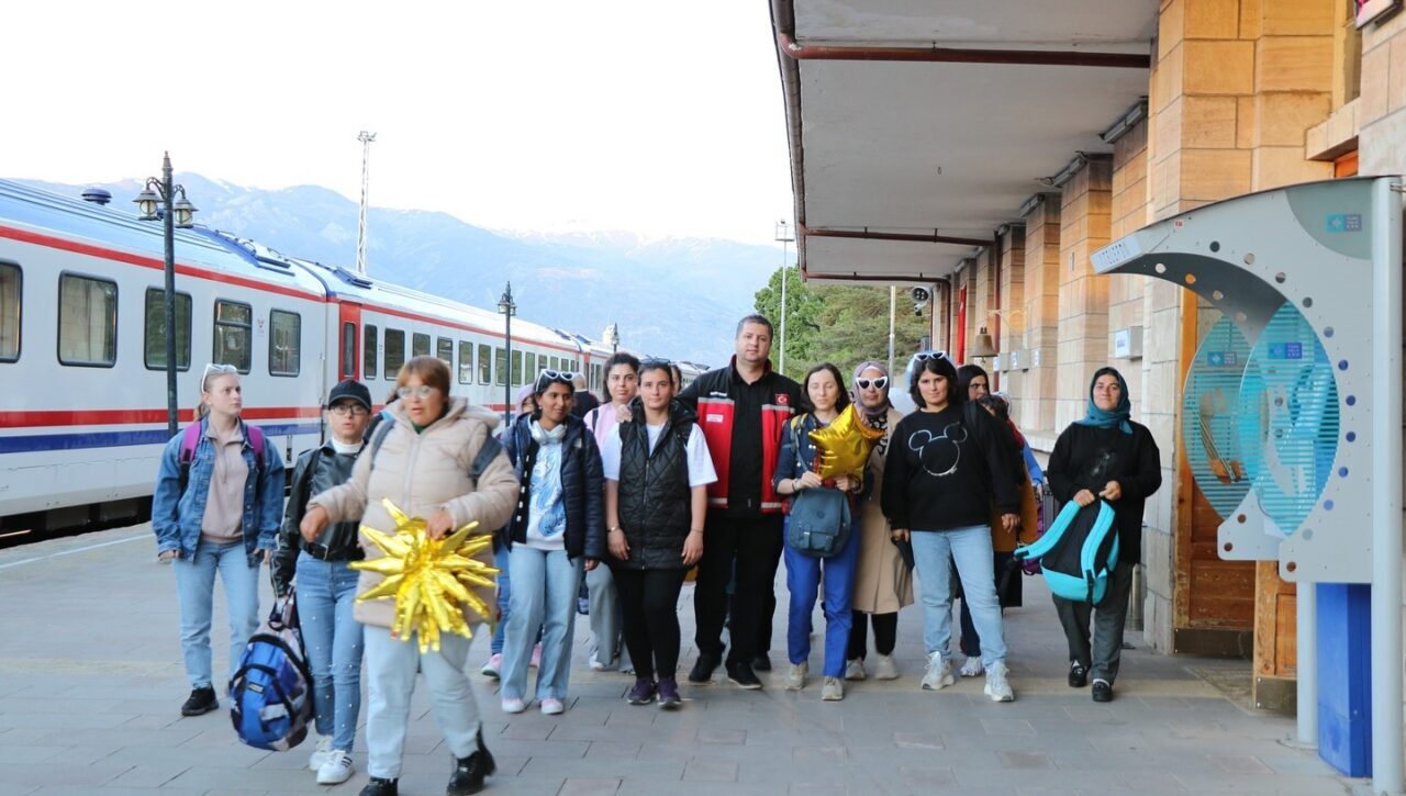 10-16 Mayıs Engelliler Haftası kapsamında Erzincan Aile ve Sosyal Hizmetler