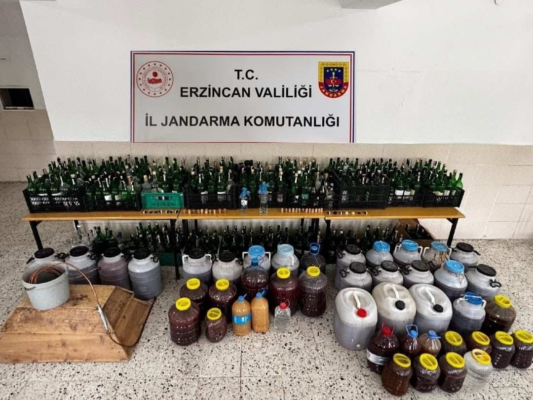 Erzincan İl Jandarma Komutanlığınca, Nisan ayı içerisinde icra edilen asayiş,