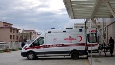 Erzincan’da otomobil ile motosikletin çarpışması sonucu meydana gelen trafik kazasında