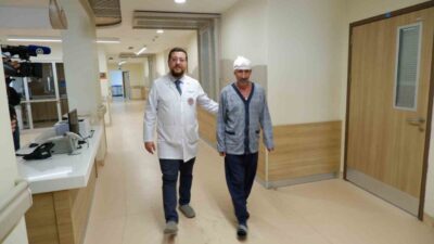 Erzurum Şehir Hastanesi’nde yapılan operasyonla; 59 yaşındaki Memet Dalmaz’ın beyin