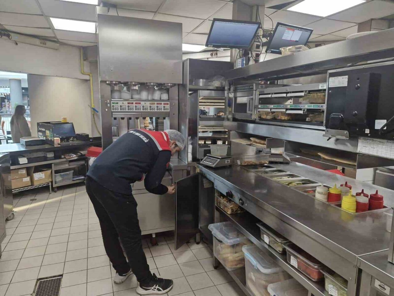 Erzurum’da yem, gıda ve gıda ile temas eden madde malzeme