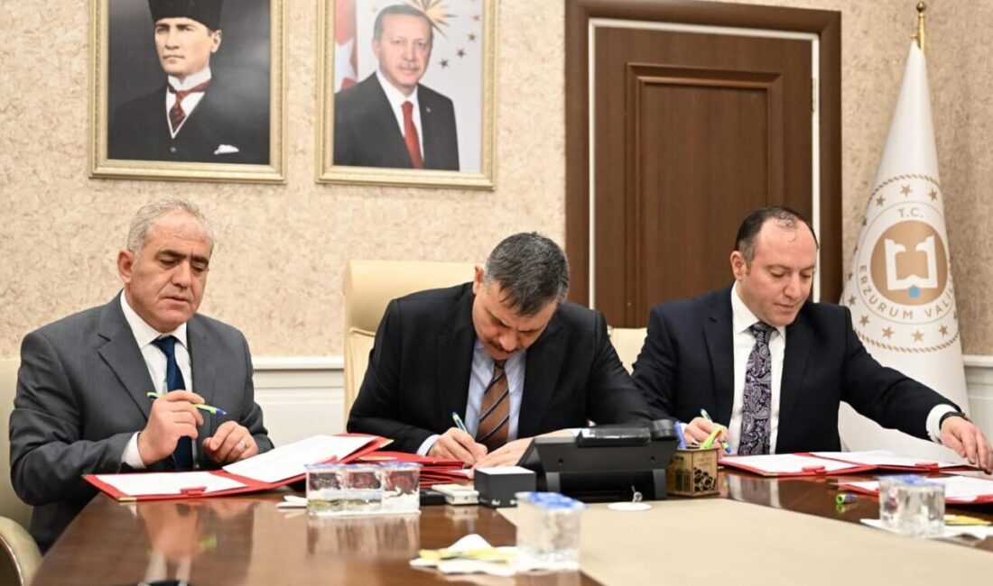 Erzurum Valisi Mustafa Çiftçi, kente kazandırılacak iki yeni okul projesi