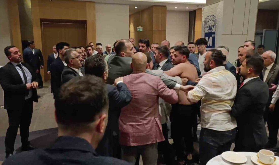 Erzurum’daki seçimde yumruklu kavga Erzurum Serbest Muhasebeciler ve Mali Müşavirler Odası’nın 25’inci Seçimli Olağan