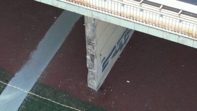 İstanbul Esenyurt’ta her gün altından ve üstünden binlerce vatandaşın ve