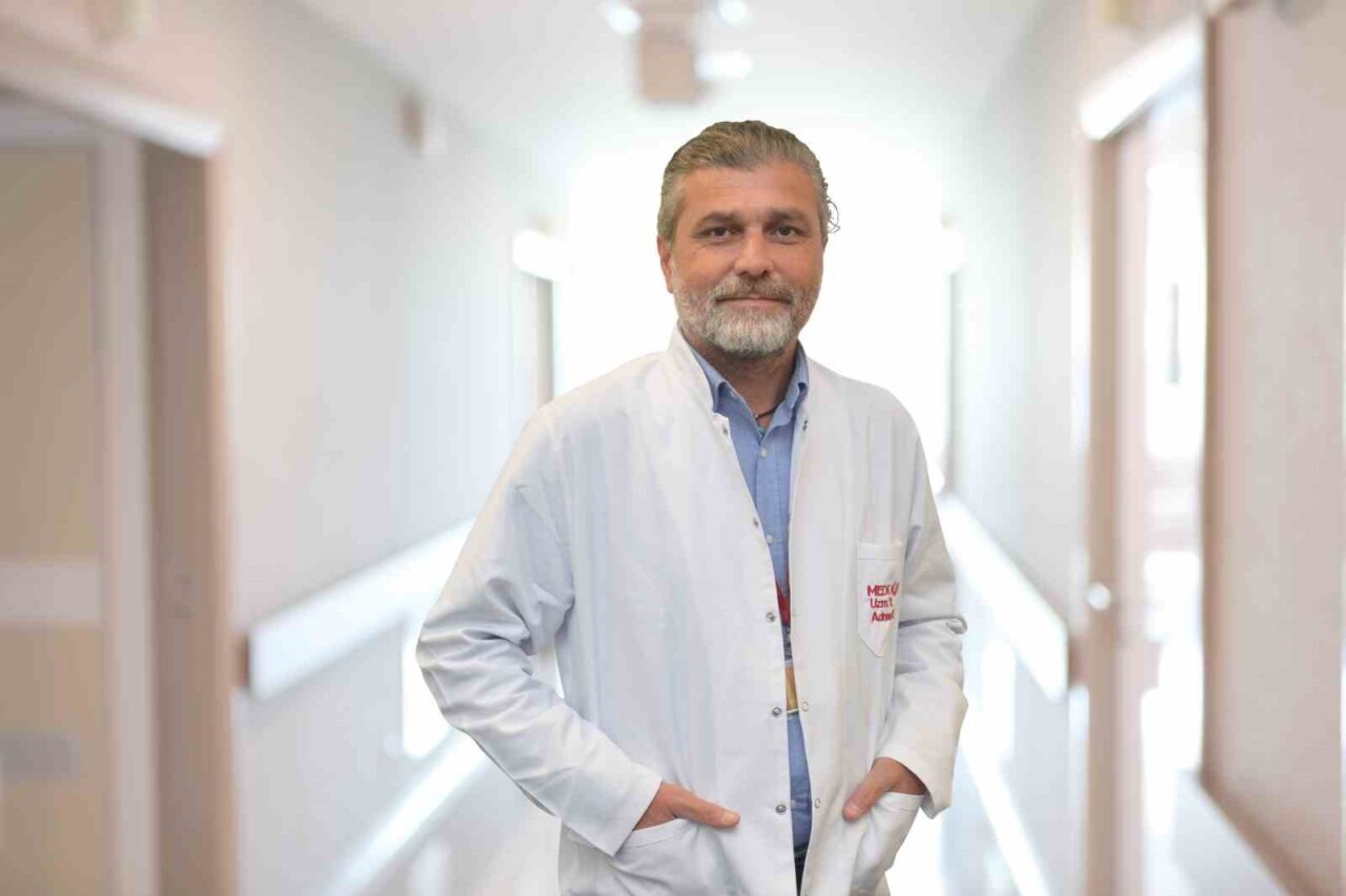 Gece uykudan uyandıran çarpıntıların dikkatle değerlendirilmesi gerektiğini belirten Kardiyoloji Uzmanı