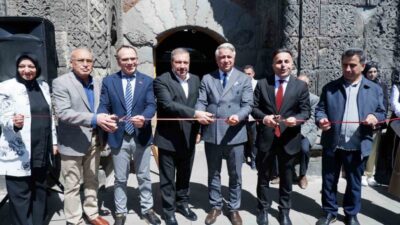 Erzurum’un tarihi miraslarından birisi olan Yakutiye Medresesi, birbirinden değerli geleneksel