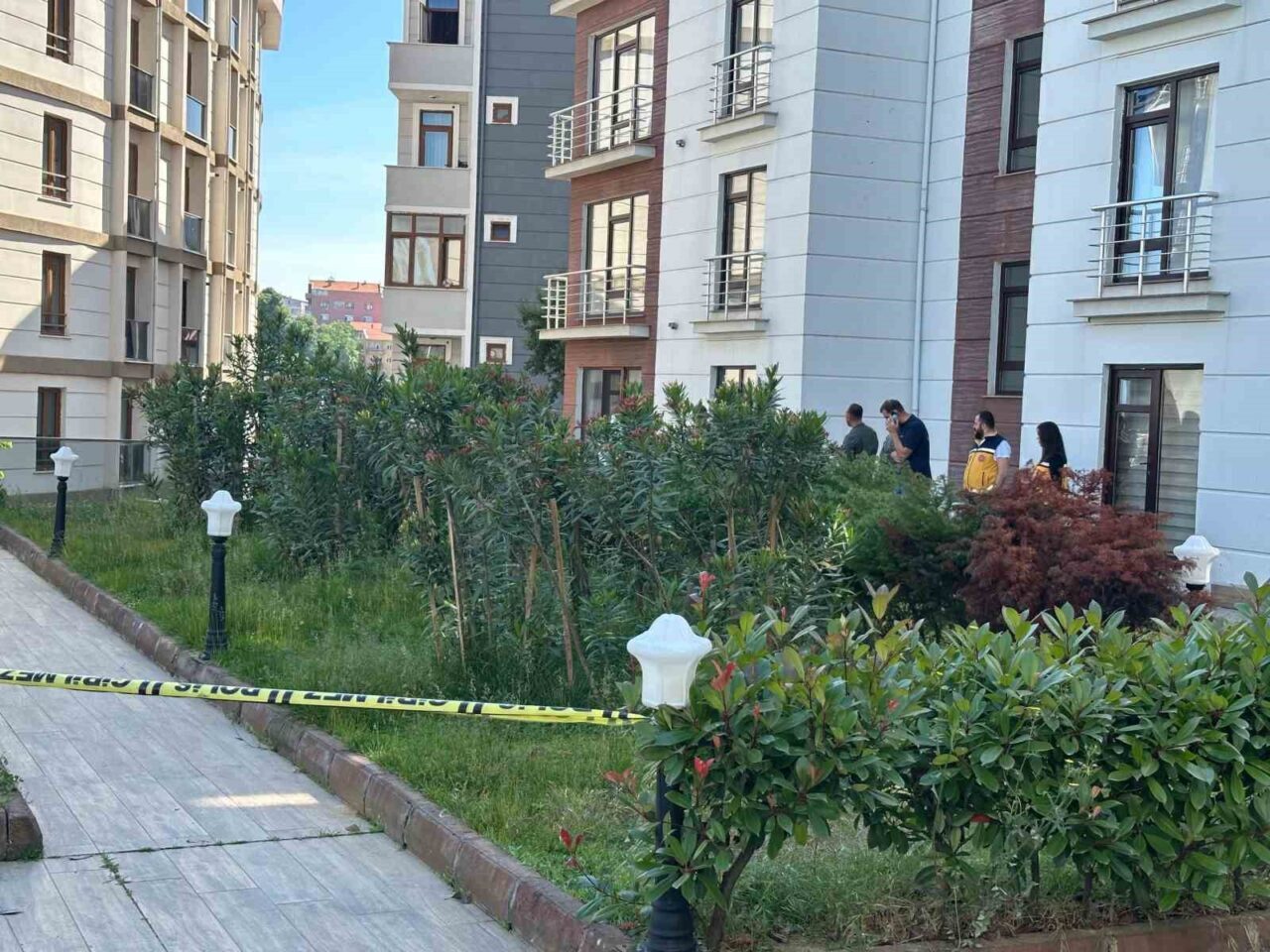 Zonguldak’ın İncivez Mahallesi’nde sabah saatlerinde yaşanan olayda, E.A. isimli genç