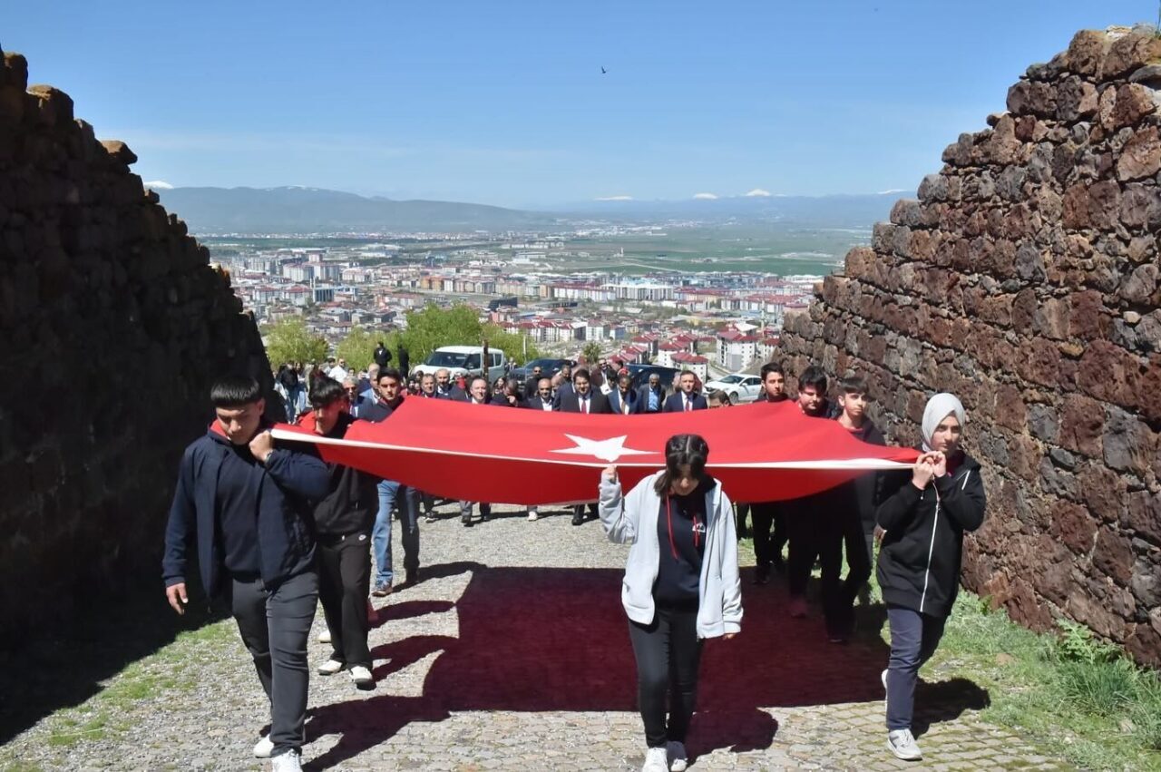 Erzurum’da “19 Mayıs Gençlik Haftası” etkinlikleri kapsamında, İl Millî Eğitim