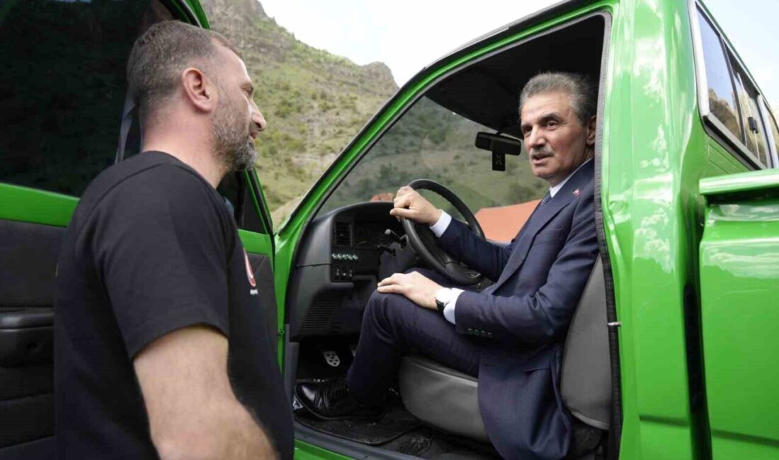 Gümüşhane’de 3-9 Mayıs Karayolu Trafik Haftası kapsamında Gümüşhane Valisi Ayın