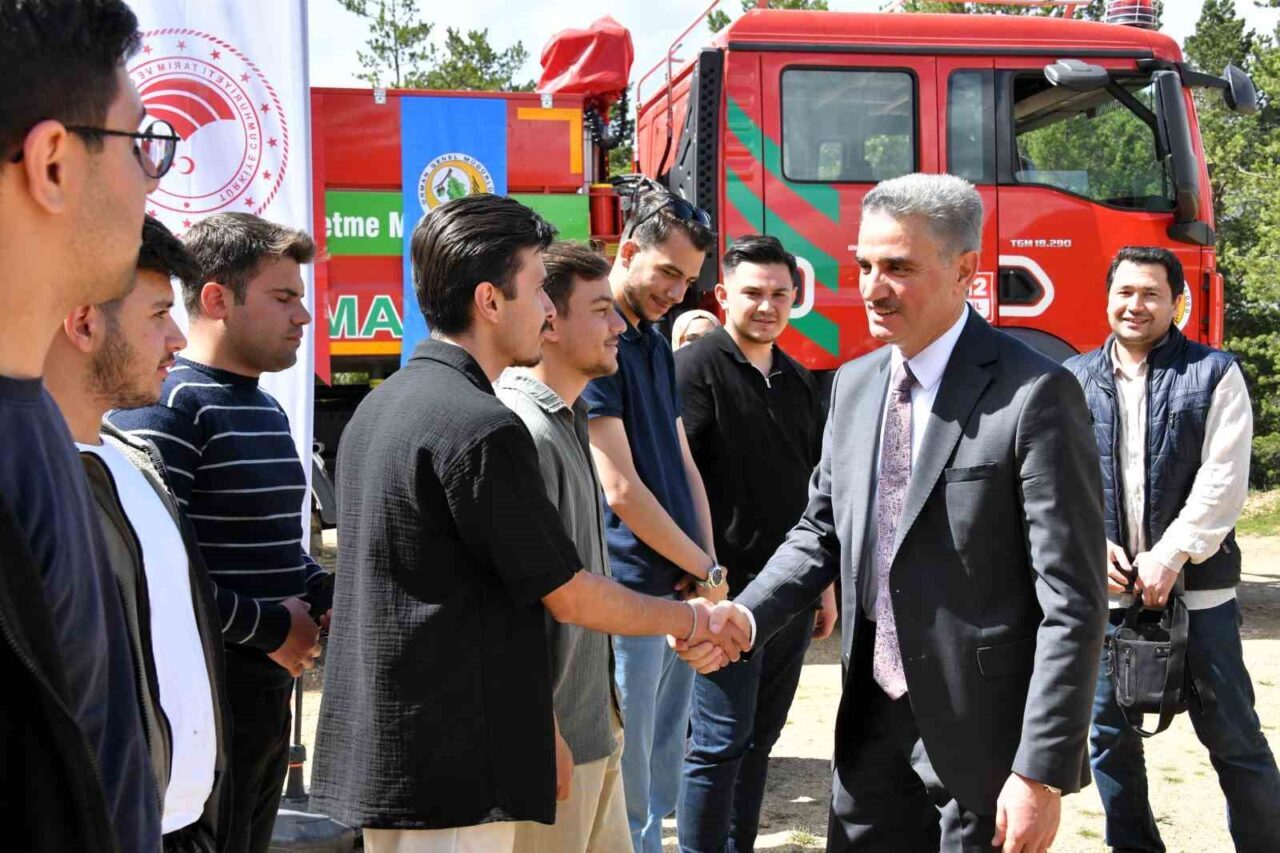 Gümüşhane’de Tarım ve Orman Bakanlığı koordinasyonunda Türkiye genelinde yürütülen ‘Orman