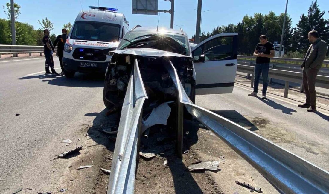 Kocaeli’nin Kartepe ilçesinde kontrolden çıkan hafif ticari aracın bariyere çarpması