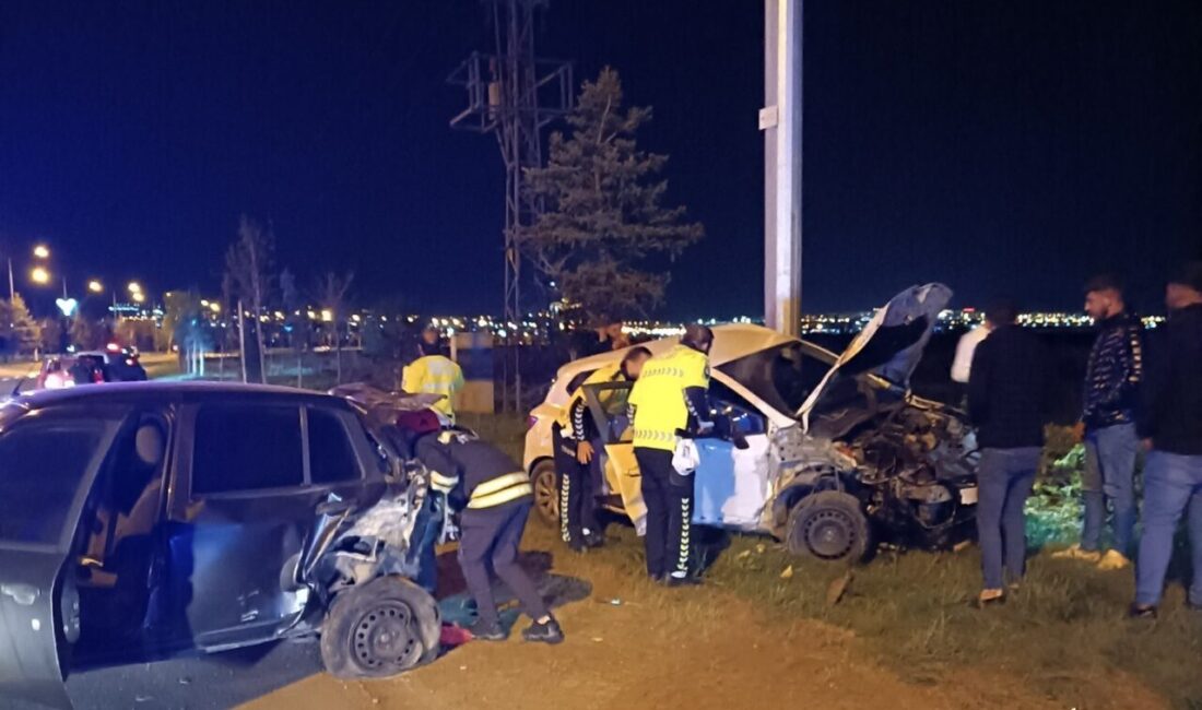 Erzurum Hava Limanı yolu üzerinde meydana gelen kazada biri ağır