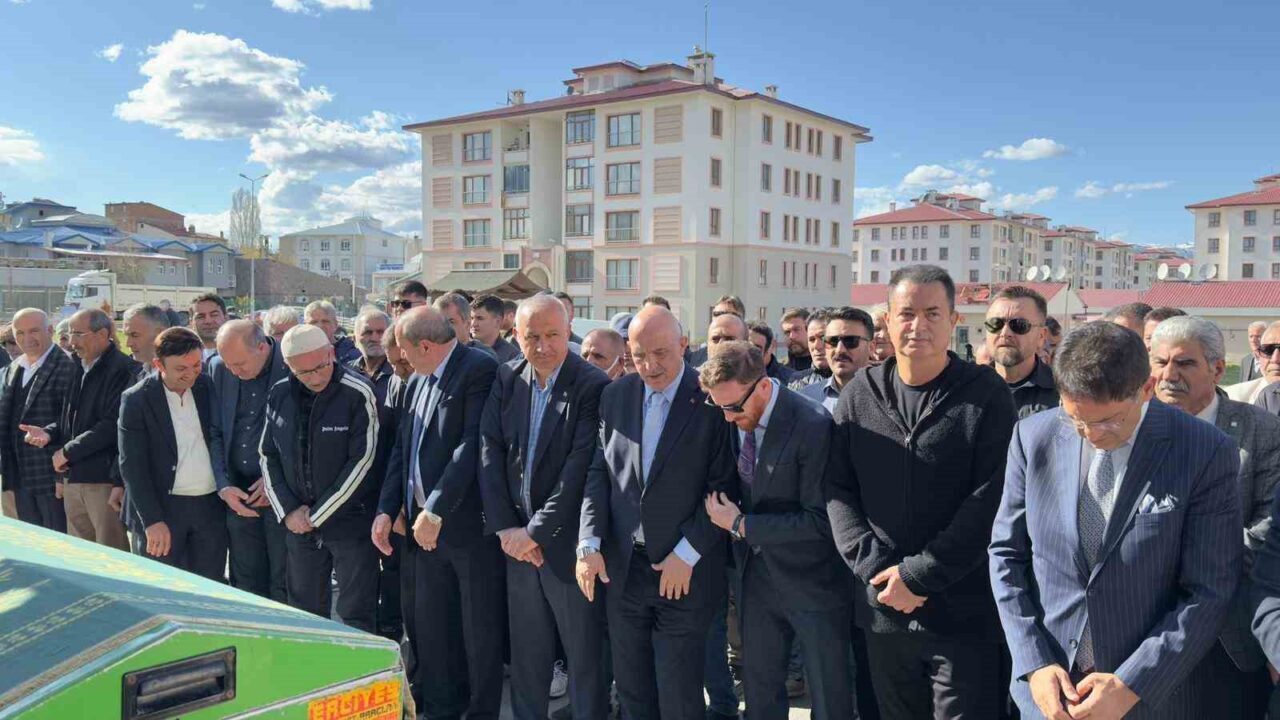 22. ve 26. Dönem. Erzurum Milletvekili Prof. Dr. Mustafa Ilıcalı’nın