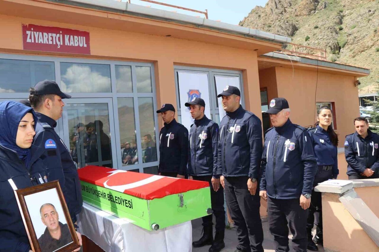 Erzurum’un Oltu ilçesinde vefat eden infaz ve koruma memuru Murat