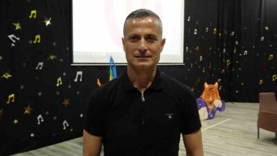 Beden eğitimi öğretmeni ve profesyonel kaleci antrenörü Yalçın İnan, tecrübeleri