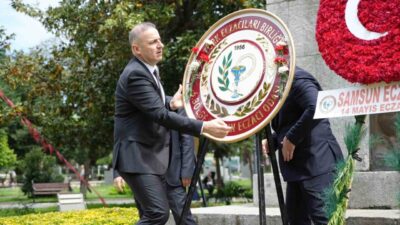 Samsun Eczacı Odası Başkanı Onur Ferhat Karacan, vitamin, mineral ve