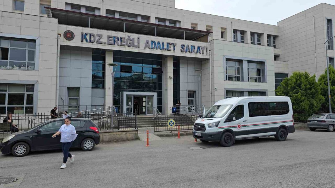 Zonguldak’ın Ereğli ilçesinde FETÖ’ye yönelik yürütülen soruşturma kapsamında Karadeniz Bölge