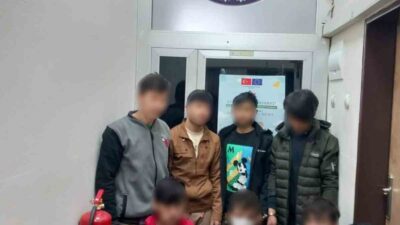 Kars’ta göçmen kaçakçılığıyla mücadele kapsamında uygulama yapıldı. Kars İl Emniyet