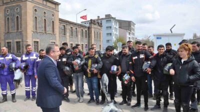 Kars’ta Trafik Haftası Güvenli Motosiklet Kullanımı Eğitimi ve Bilgilendirme Etkinliği