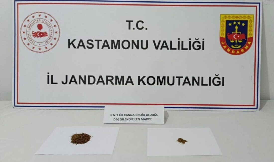 Kastamonu’da jandarma ekipleri tarafından yapılan üst aramasında üzerinden kannabinoid çıkan