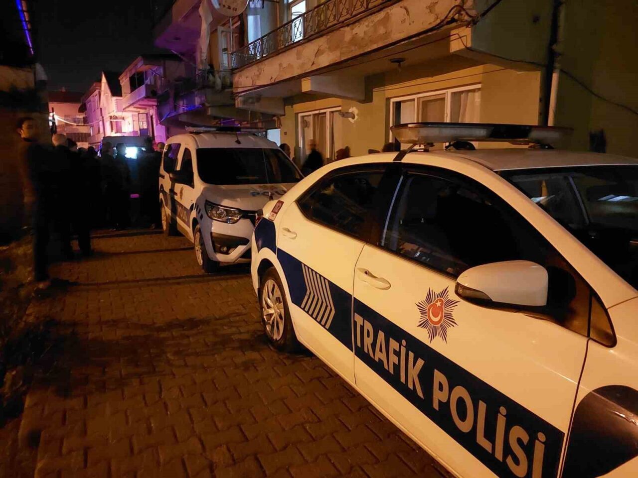 Sakarya’nın Akyazı ilçesinde kendisinden haber alınamayan 70 yaşındaki adam evinde