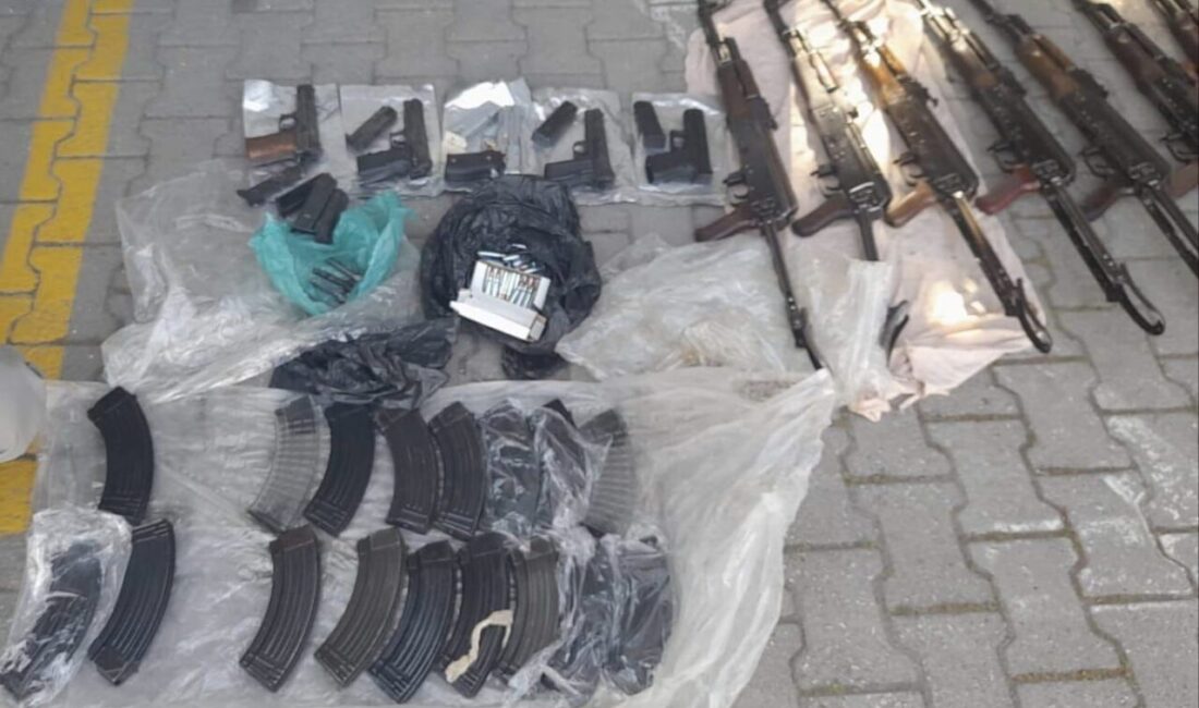 Diyarbakır’dan, İstanbul’a yola çıkan ve uyuşturucu madde taşıdığı değerlendirilerek Sakarya’da