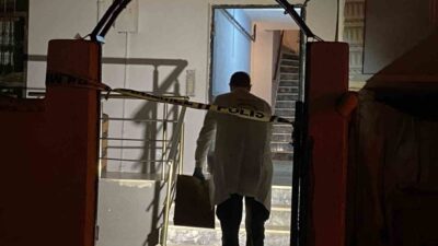 Kocaeli’nin Körfez ilçesinde bir kişi, evinde silahla vurulmuş halde ağır