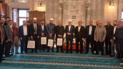 Erzurum’da din görevlileri Kur’an-ı Kerim’i güzel okumak için yarıştı. Erzurum