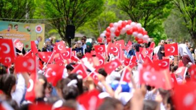 Bayburt Valisi Mustafa Eldivan, Bayburt Müftülüğünce düzenlenen 4-6 yaş Kur’an