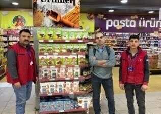 Uluslararası Çölyak Günü kapsamında Erzurum’daki kurumsal marketlerde görev yapan personele,