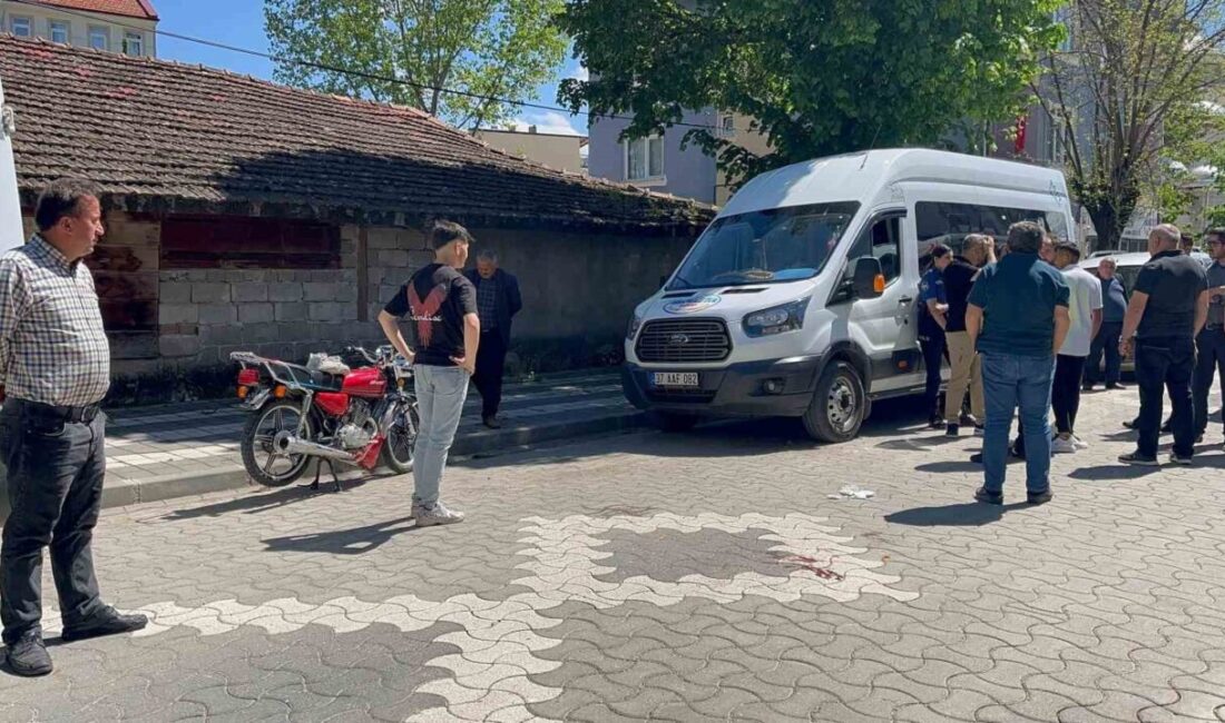 Kastamonu’nun İhsangazi ilçesinde motosikletten düşen sürücü yaralandı. Kaza, İhsangazi ilçesi