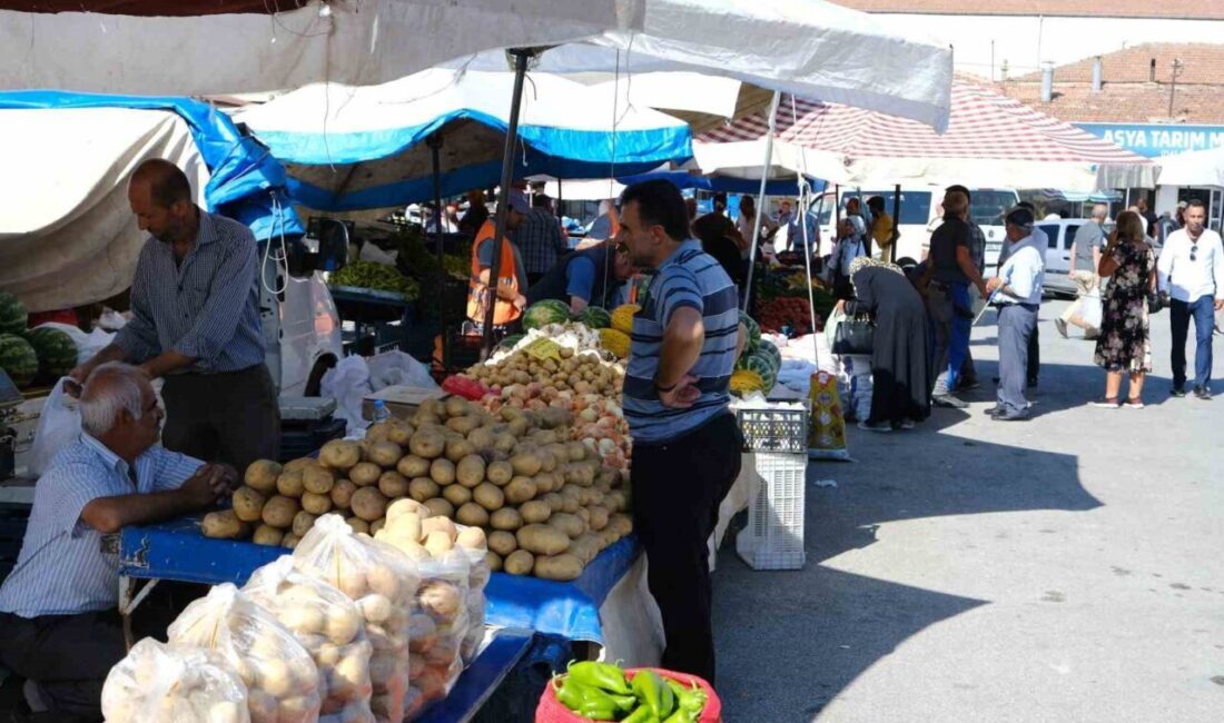 Nisan ayında yıllık enflasyon yüzde 37,86 oldu Tüketici fiyat endeksi (TÜFE), Nisan ayında yıllık yüzde 37,86’ya geriledi,