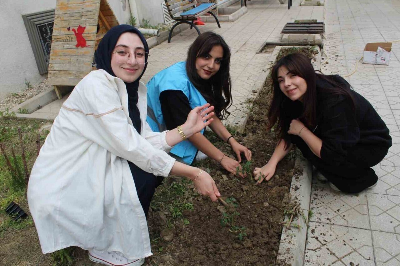 Erzincan Gençlik ve Spor İl Müdürlüğü Salih Baba Yurdu’nda öğrenciler
