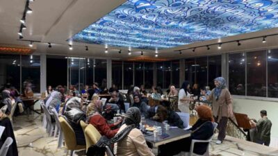 Erzurum’un Oltu ilçesinde AK Parti Kadın Kolları, anneleri buluşturan bir