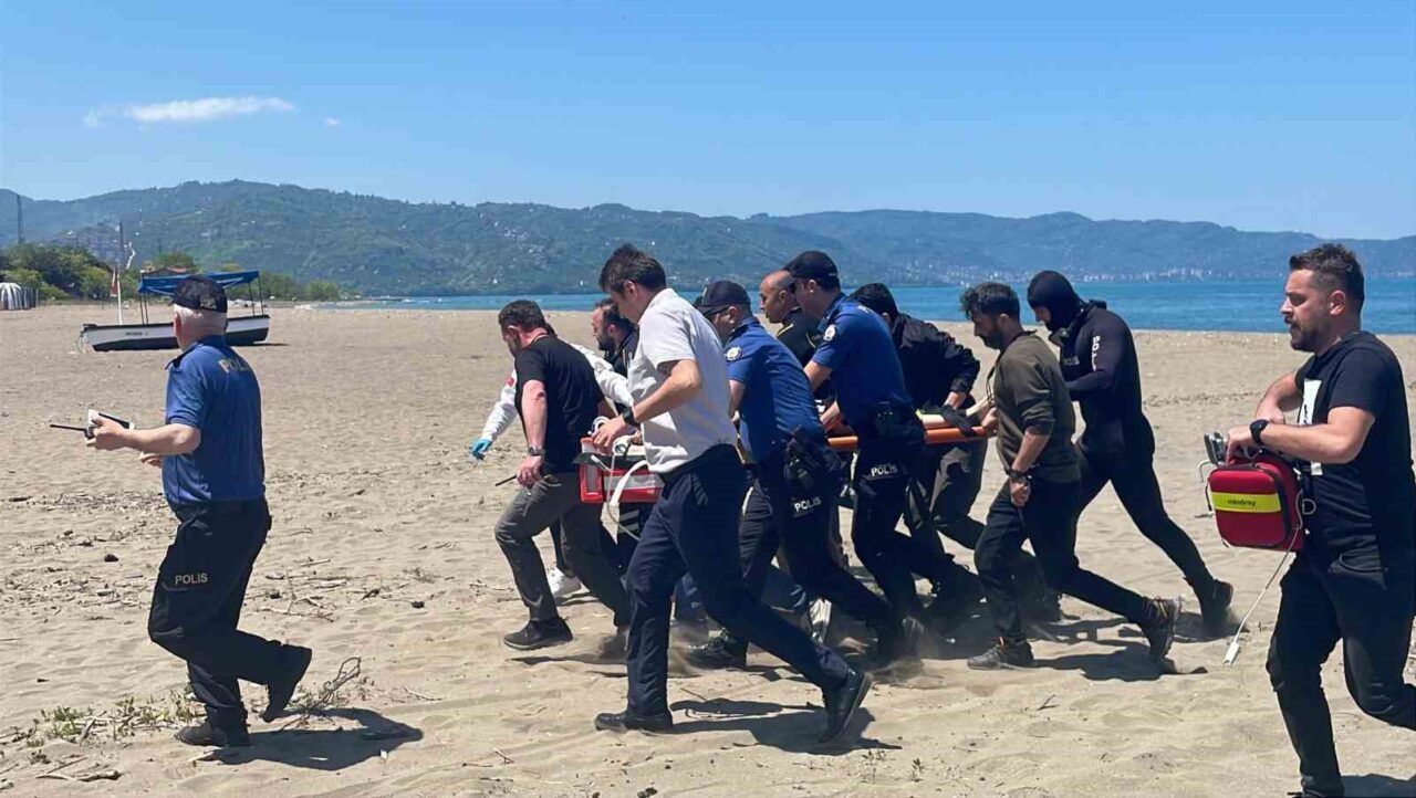 Ordu’da Mayıs Yedisi’nde serinlemek için denize giren 3 lise öğrencisi