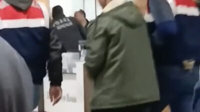 Ordu’nun Çaybaşı ilçesinde 20 yaşındaki genç kadının evinin yanındaki ağaçta