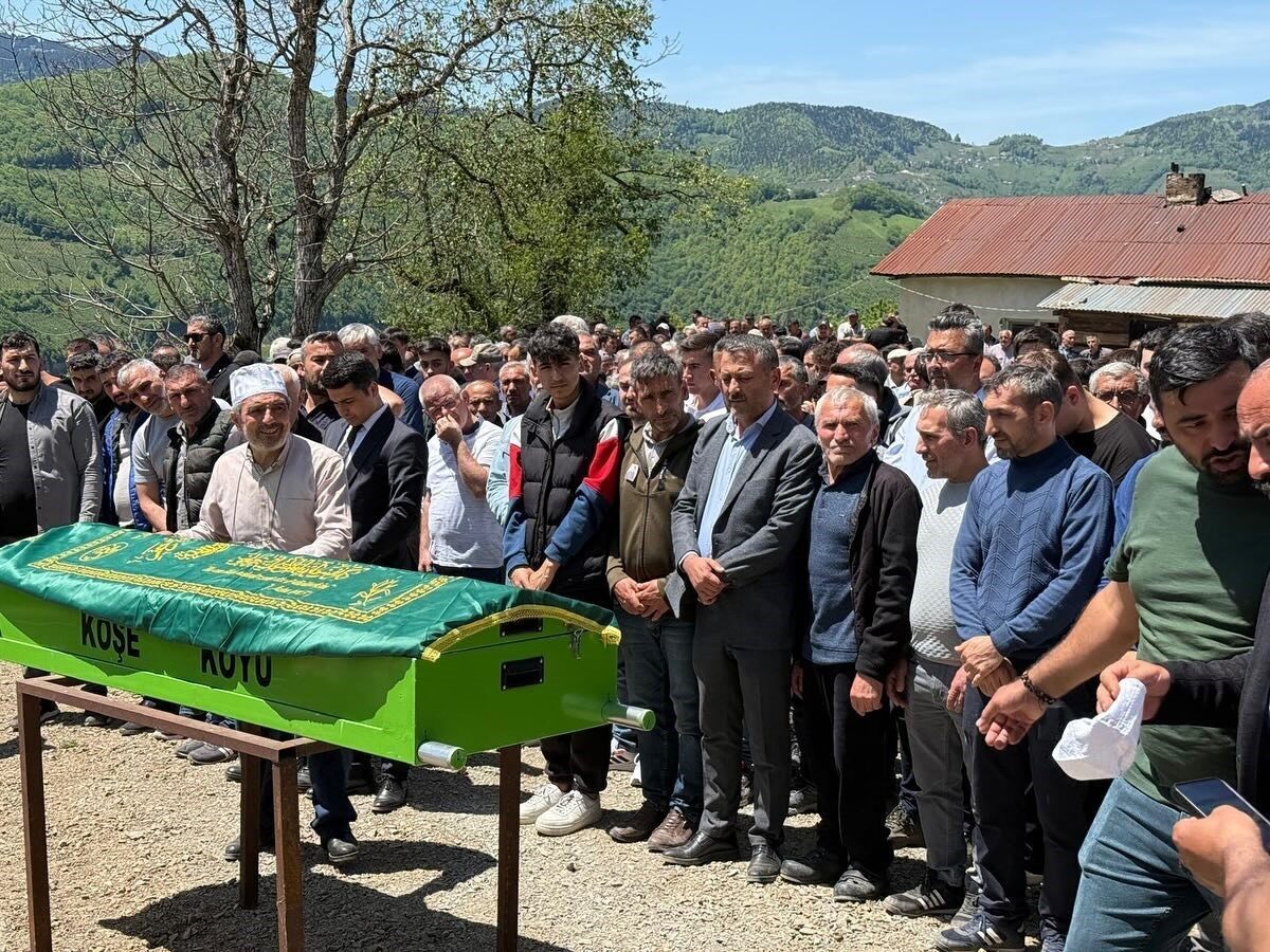 Ordu’da, denizde boğulma tehlikesi geçiren ve kaldırıldığı hastanede hayatını kaybeden