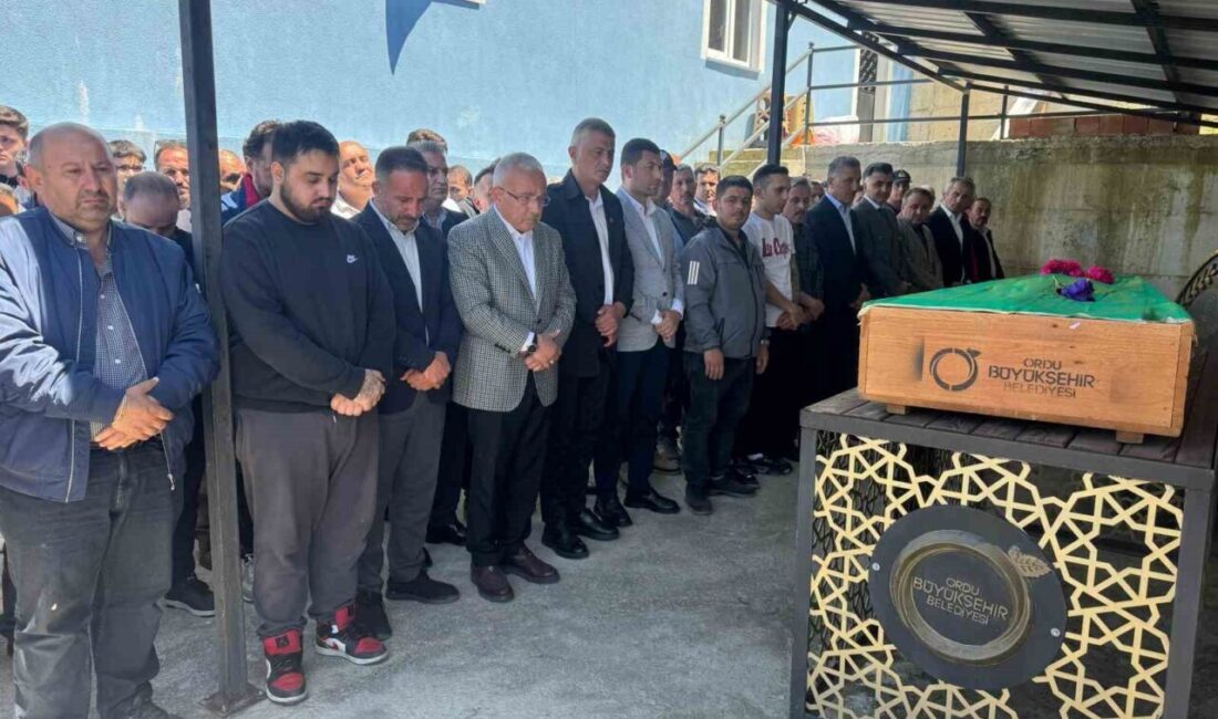 Ordu’da, denizde boğulma tehlikesi geçiren ve kaldırıldığı hastanede hayatını kaybeden