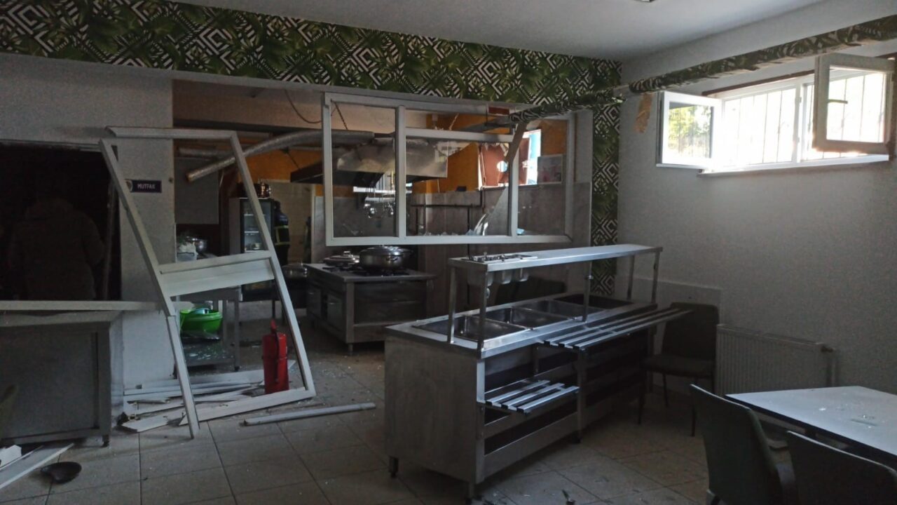 Ordu’nun İkizce ilçesinde mutfak tüpünden gaz sızması sonucu meydana gelen